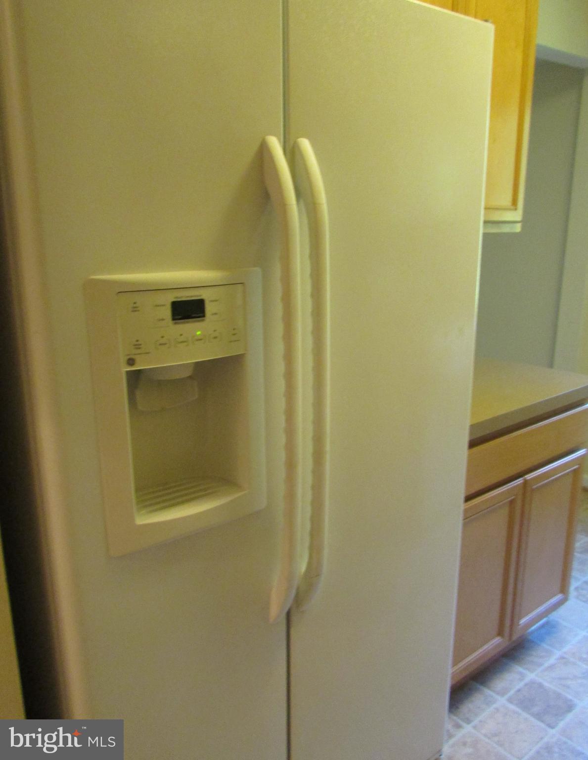 WESTWOOD COMMONS - Residential Lease