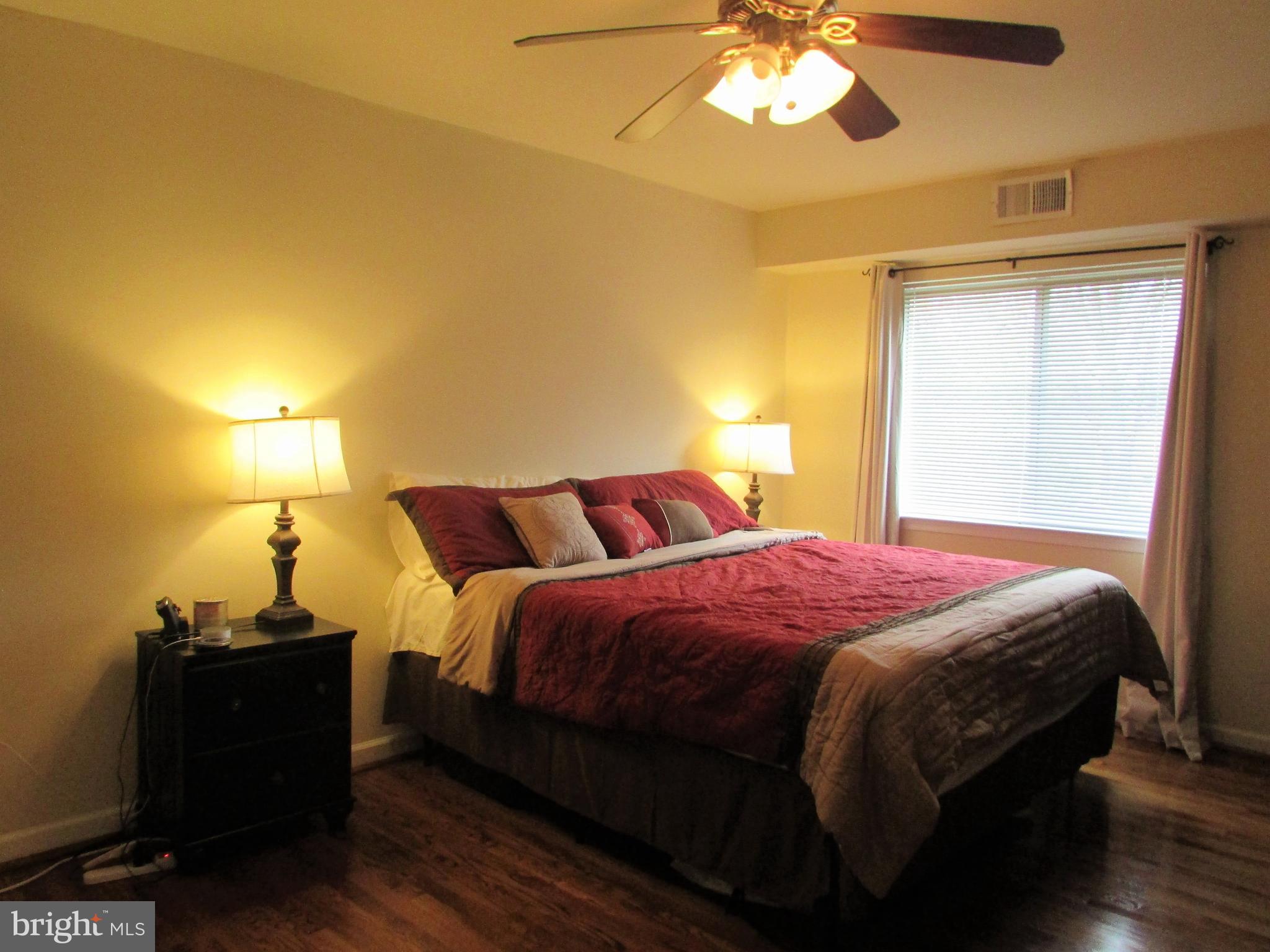 WESTWOOD COMMONS - Residential Lease