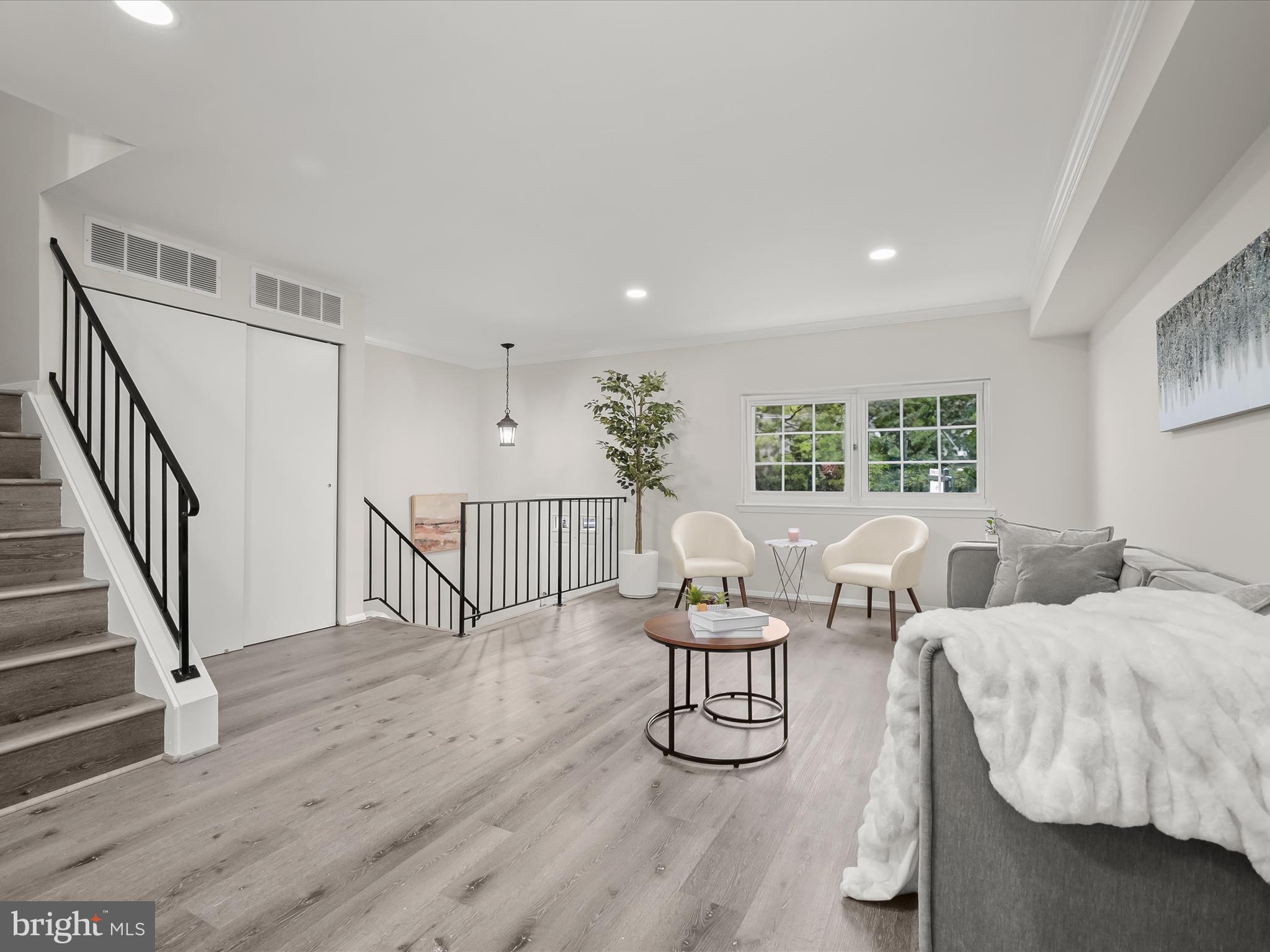 34 KIMBALL RIDGE COURT