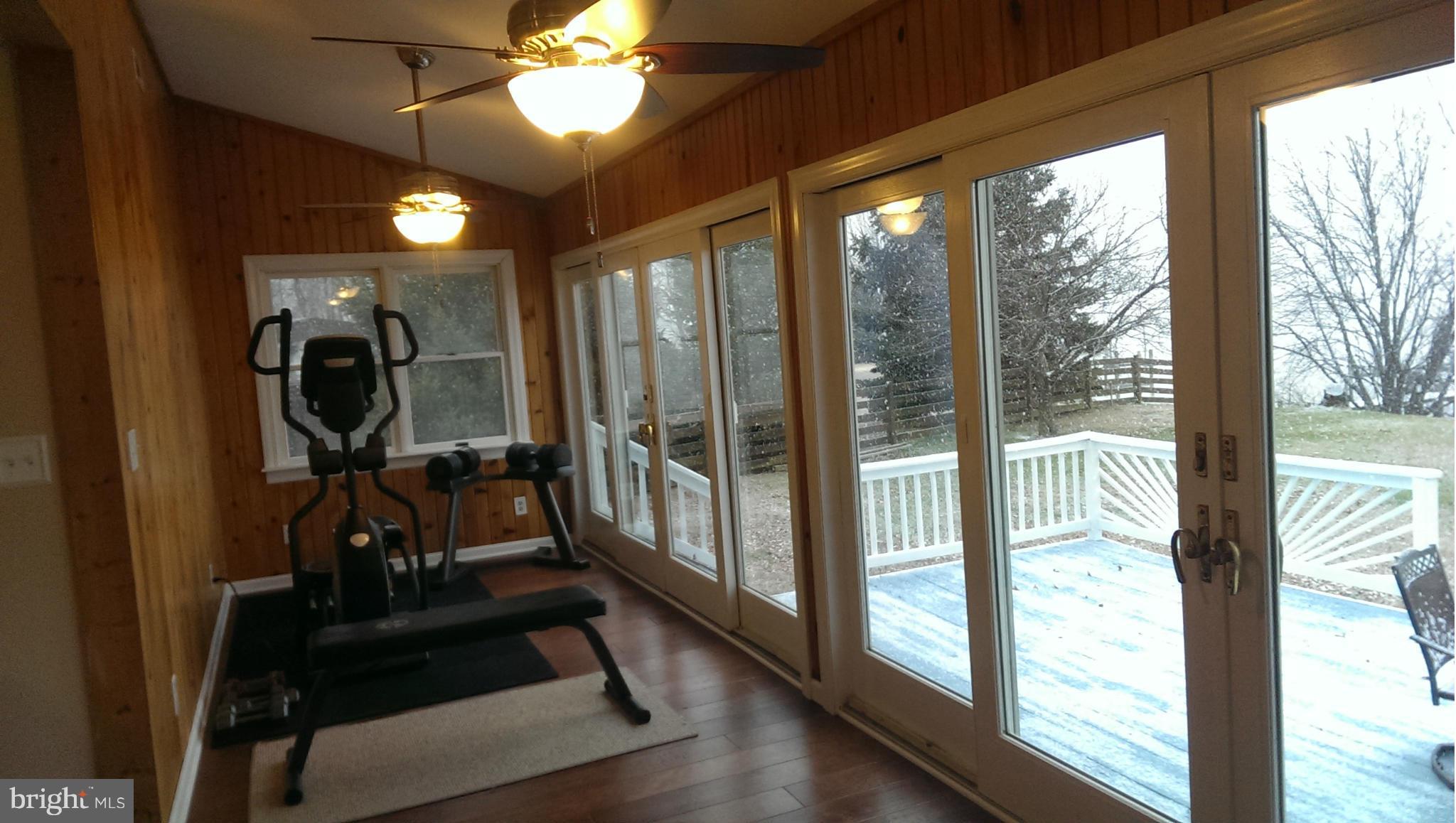 ESSEX - Residential Lease