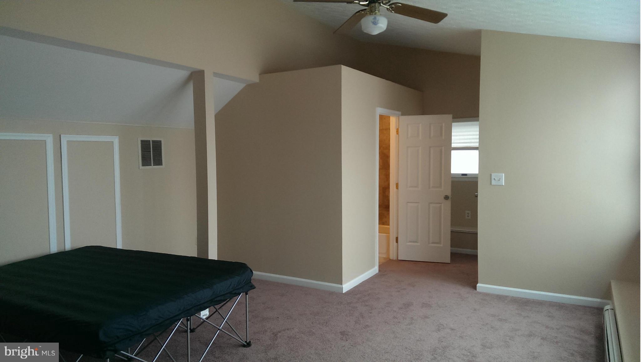 ESSEX - Residential Lease