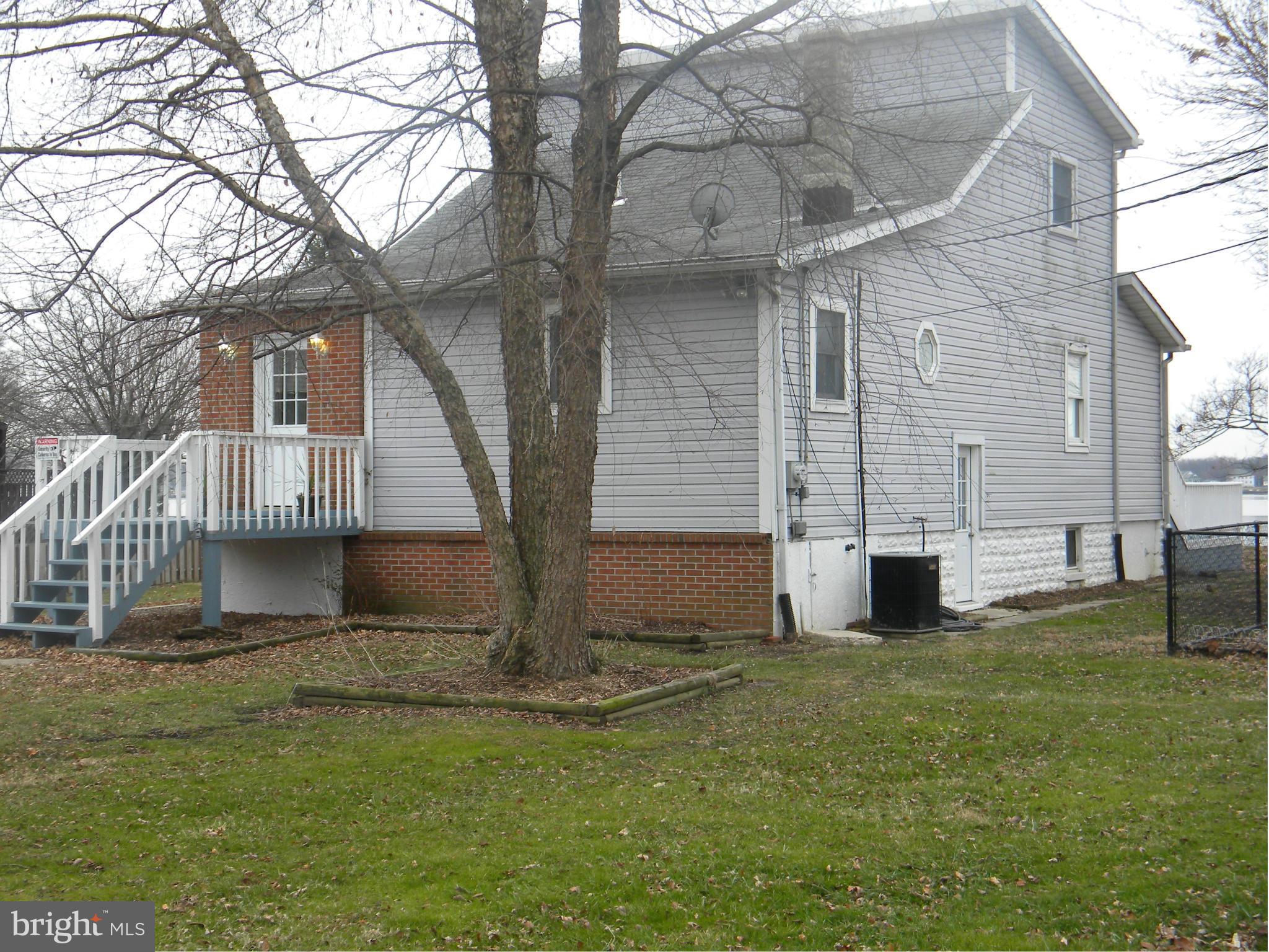 ESSEX - Residential Lease