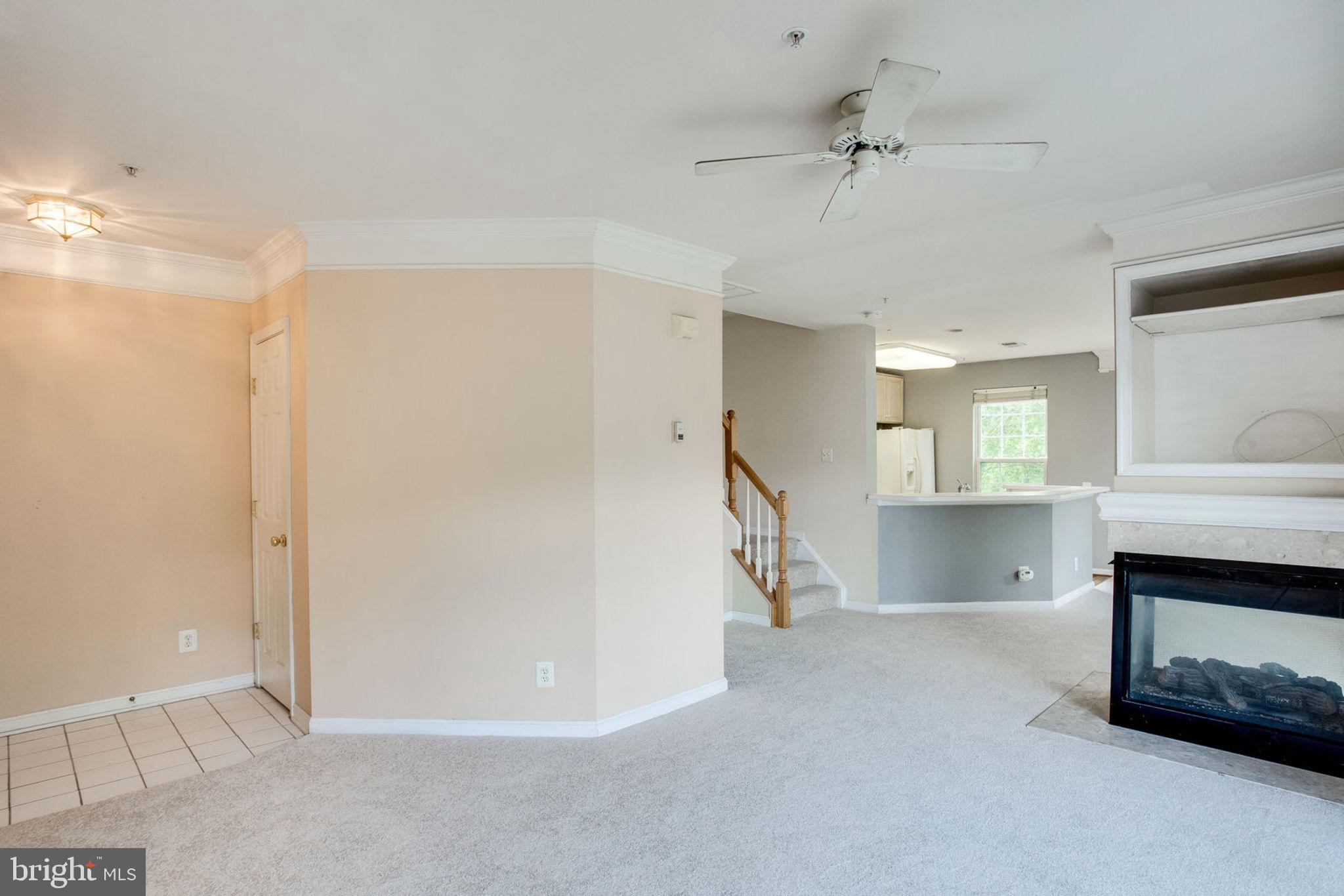 FAIR LAKES - Residential