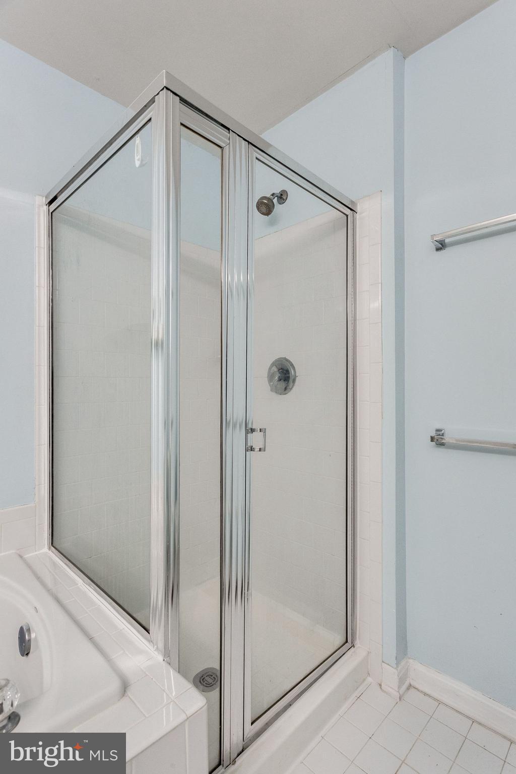 FAIR LAKES - Residential