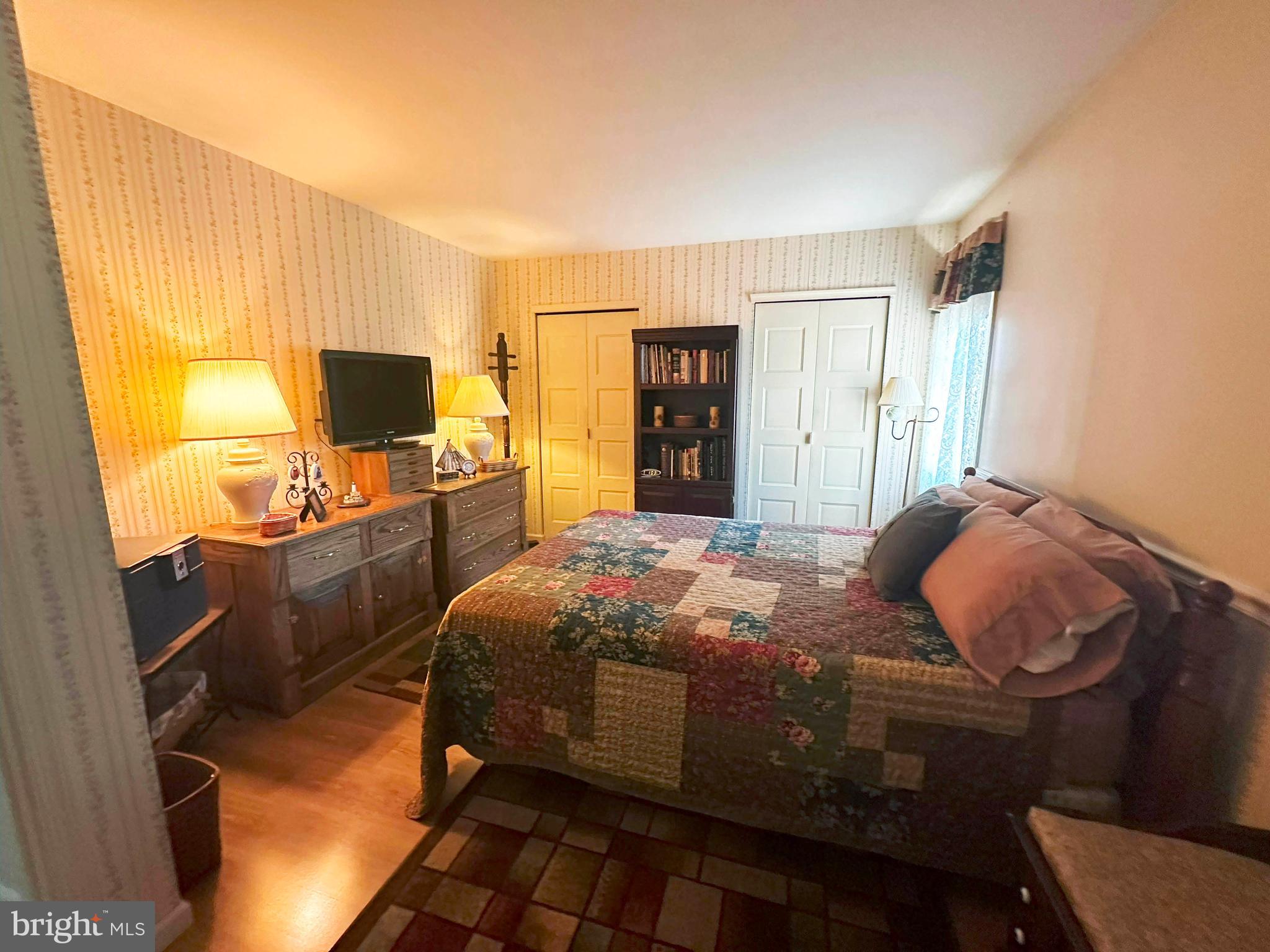CENTERVILLE - Residential