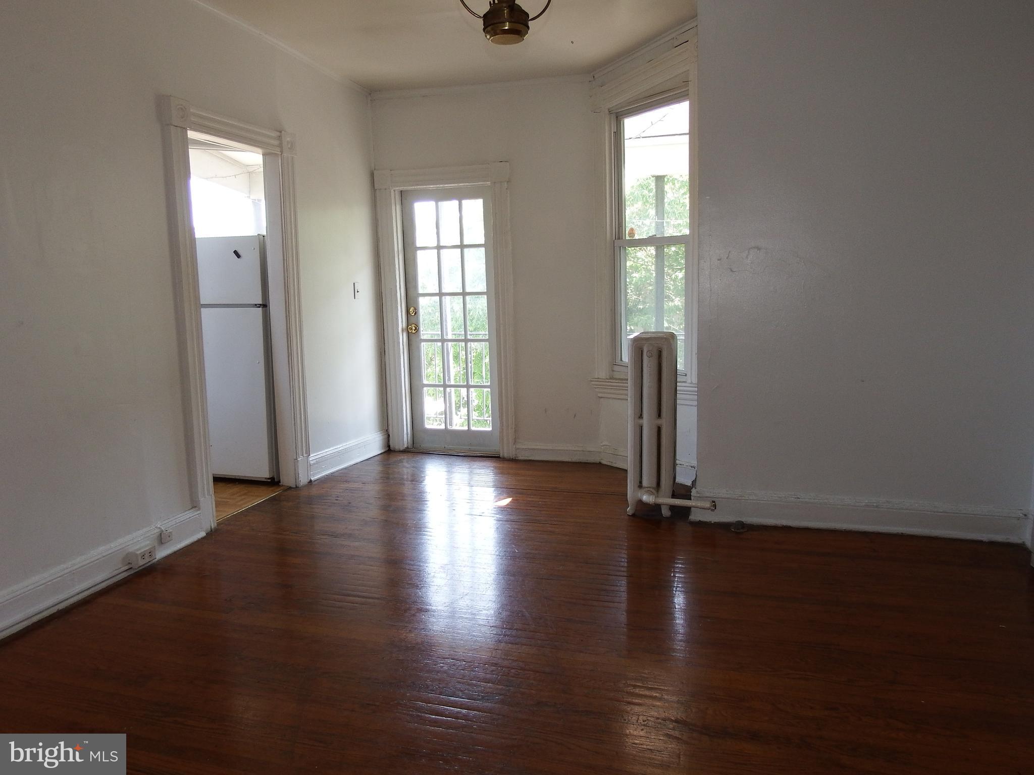 CHARLES VILLAGE - Residential Income