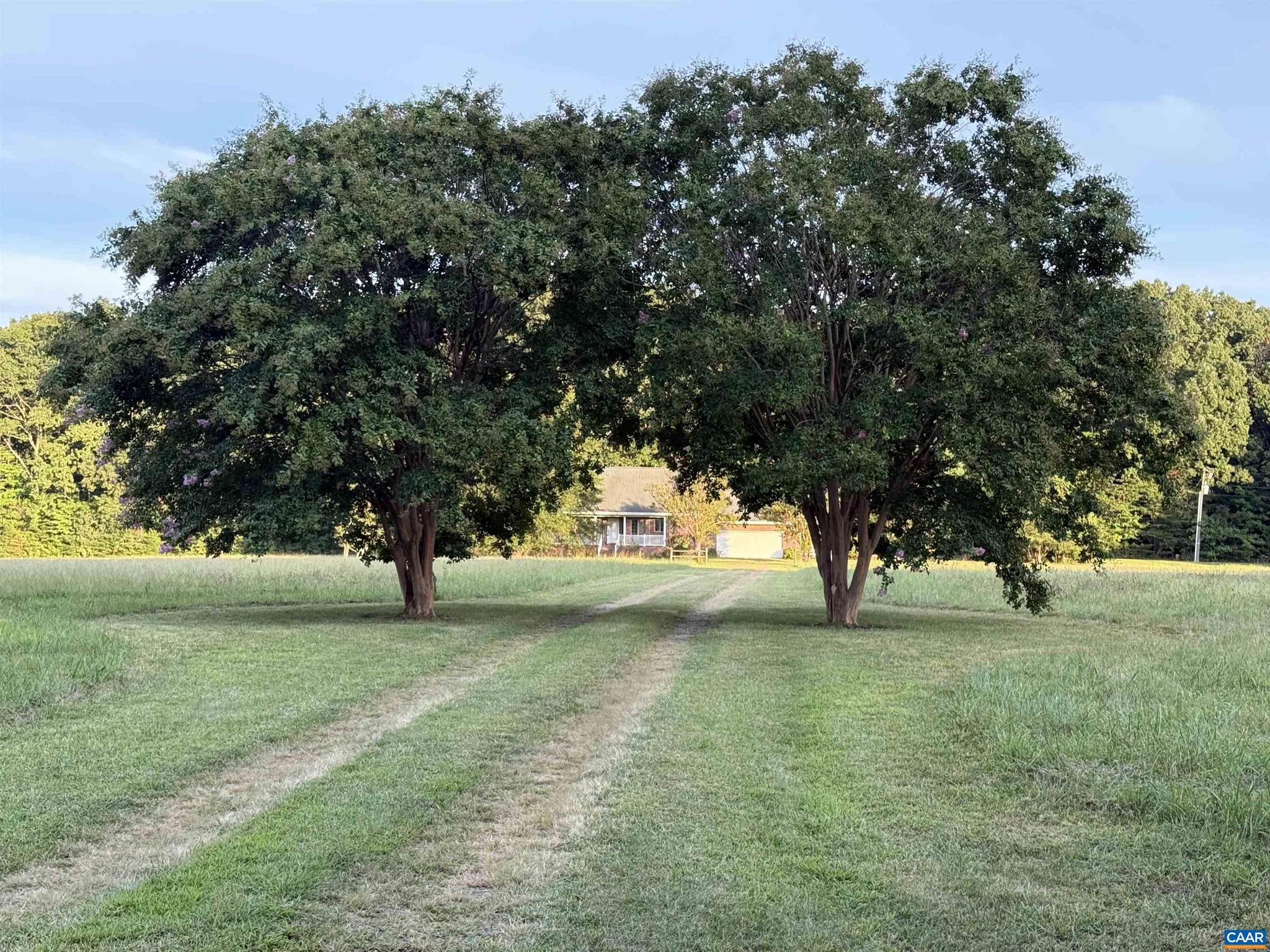 5051 SHANNON HILL RD