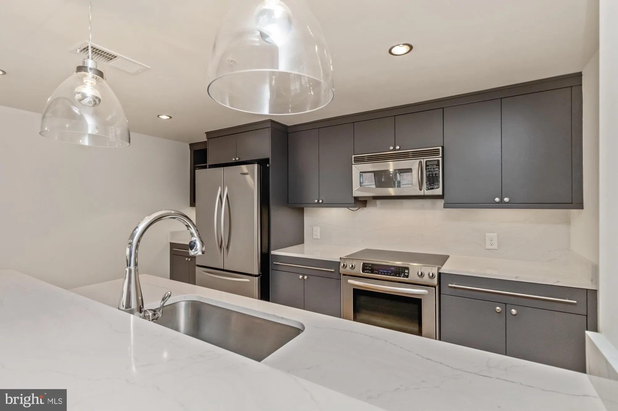 Baltimore, Maryland 21202, United States, 1 Bedroom Bedrooms, ,1 BathroomBathrooms,Residential,Active,92396