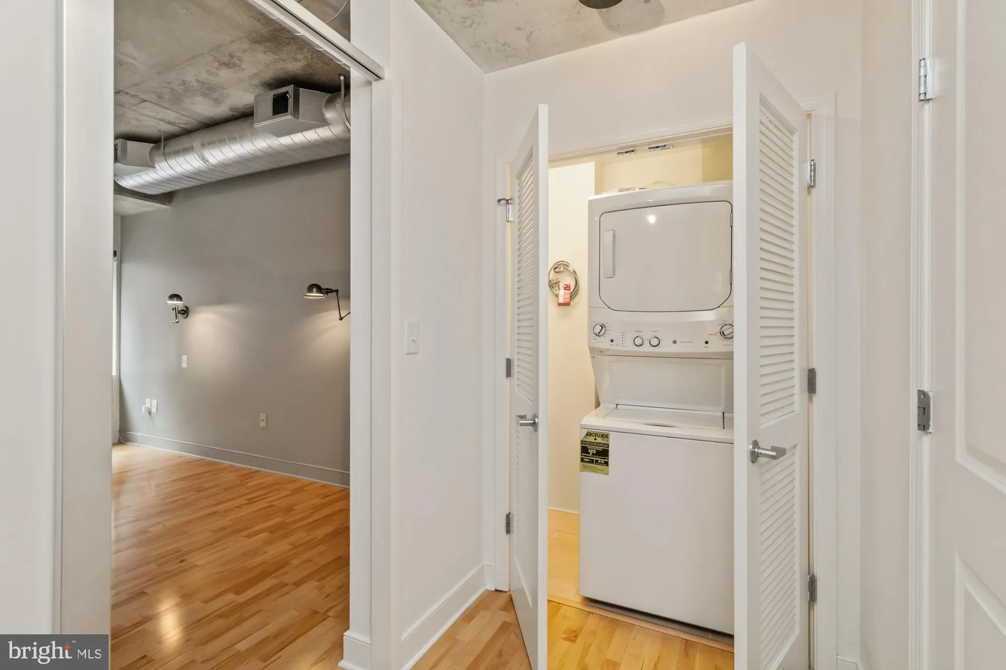 Baltimore, Maryland 21202, United States, 1 Bedroom Bedrooms, ,1 BathroomBathrooms,Residential,Active,92396