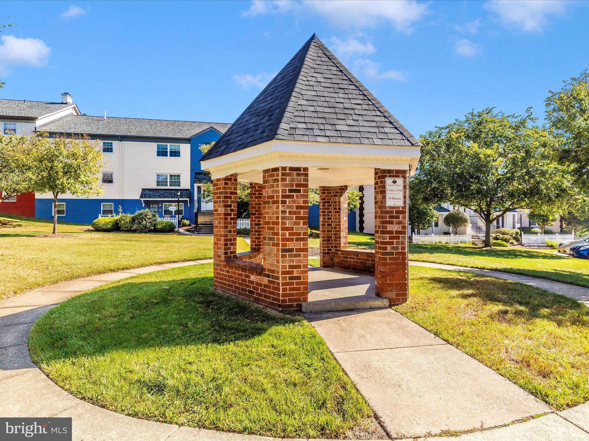 MONTPELIER VILLAGE - Residential Lease