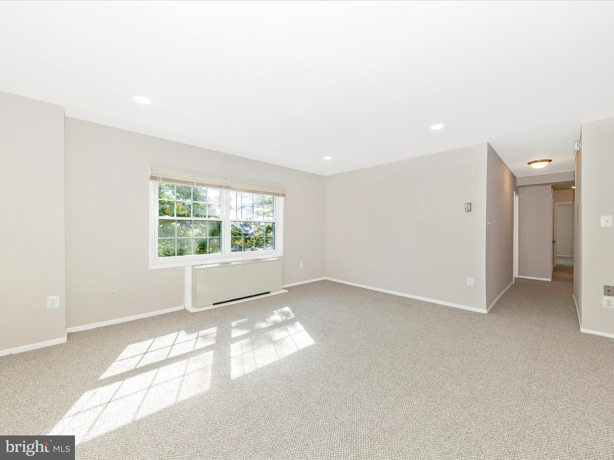 MONTPELIER VILLAGE - Residential Lease