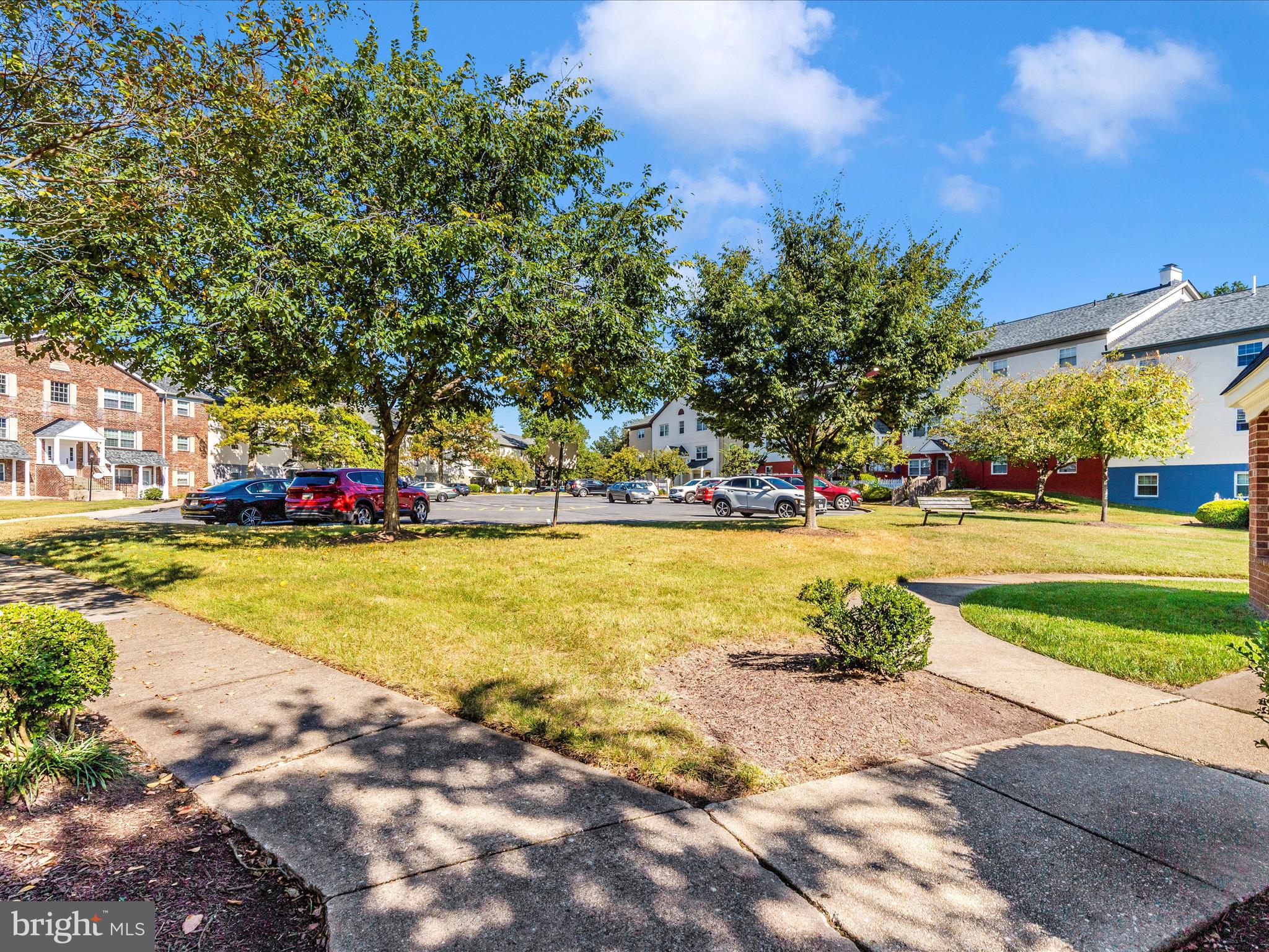 MONTPELIER VILLAGE - Residential Lease