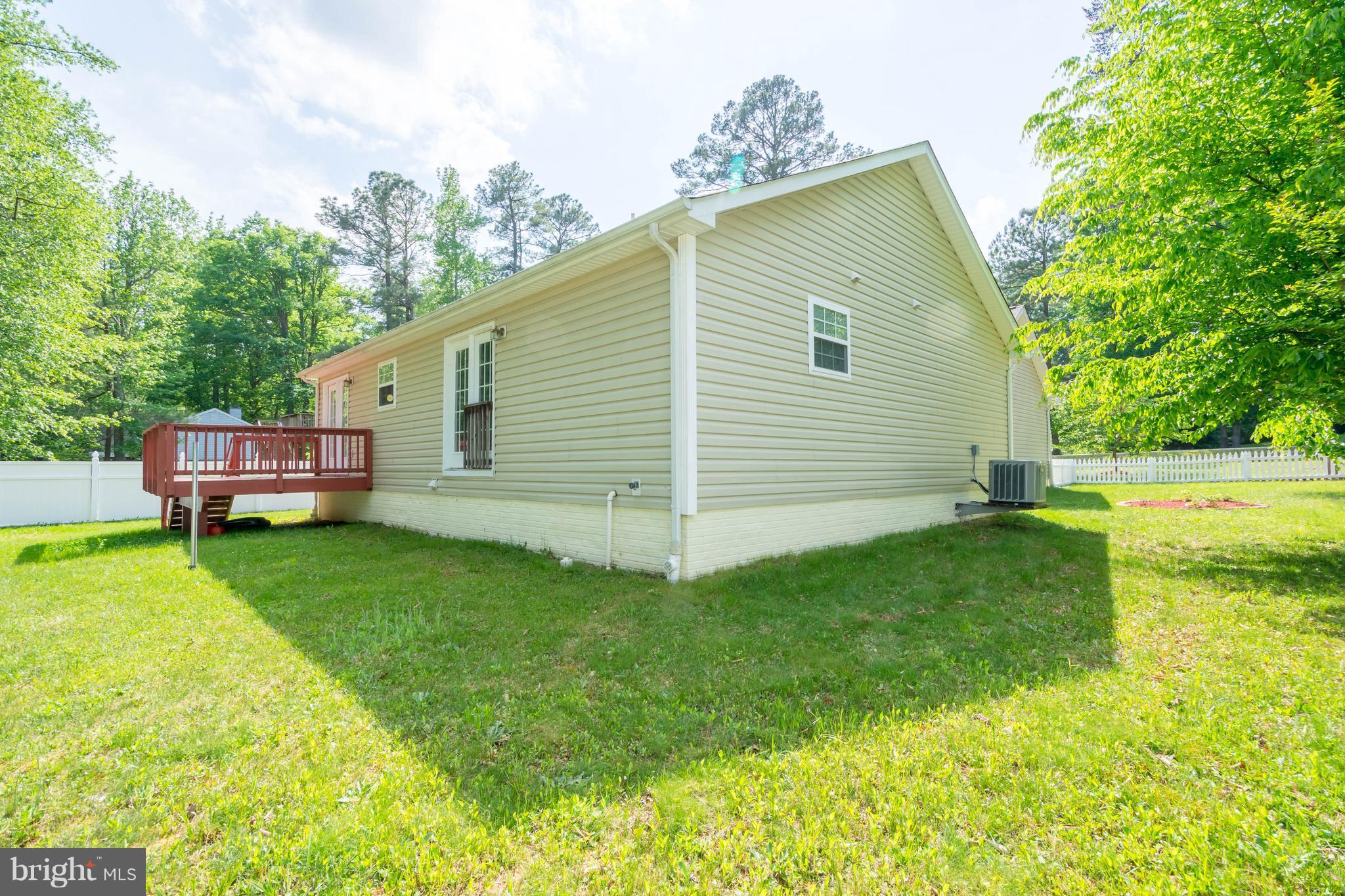 LAKE LAND OR - Residential