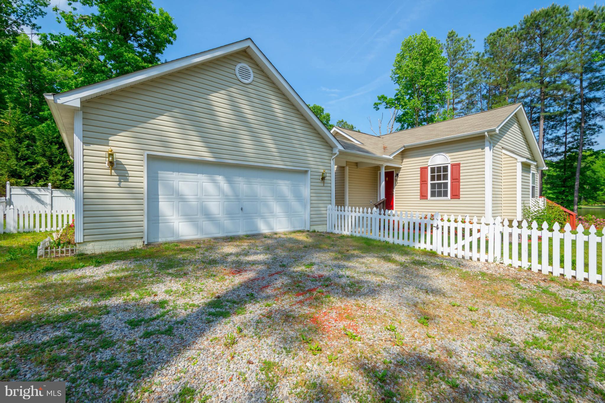 LAKE LAND OR - Residential