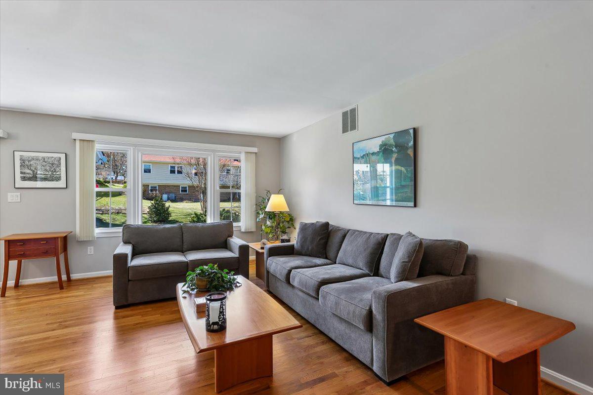 WEST RIDING - Residential