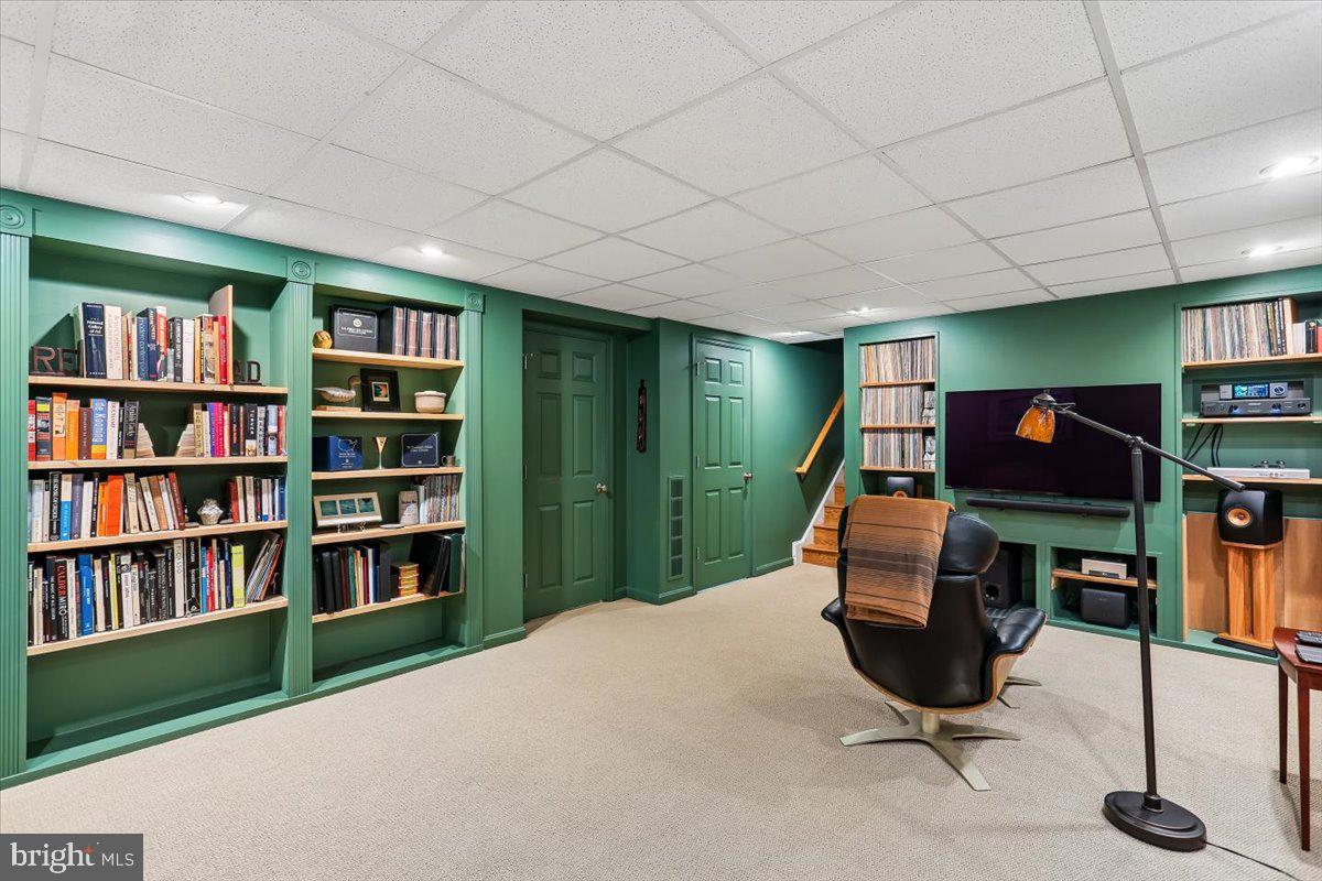 WEST RIDING - Residential