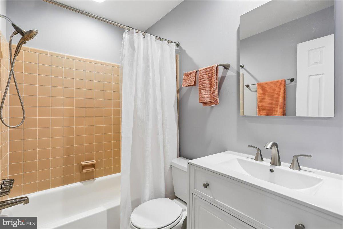 WEST RIDING - Residential