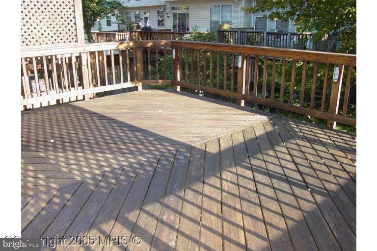 SULLY STATION II - Residential Lease