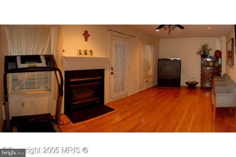 SULLY STATION II - Residential Lease