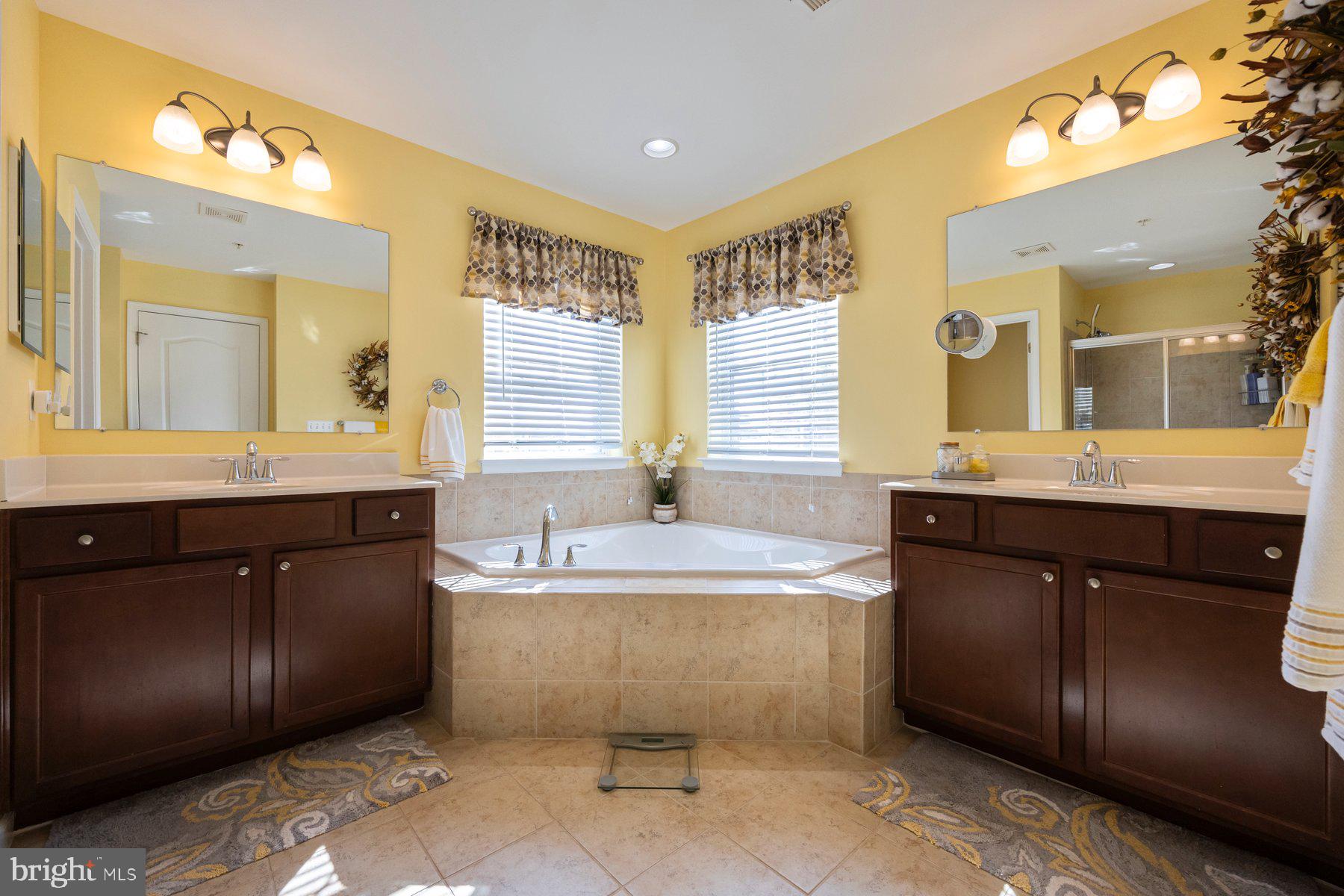 TANYARD SPRINGS - Residential