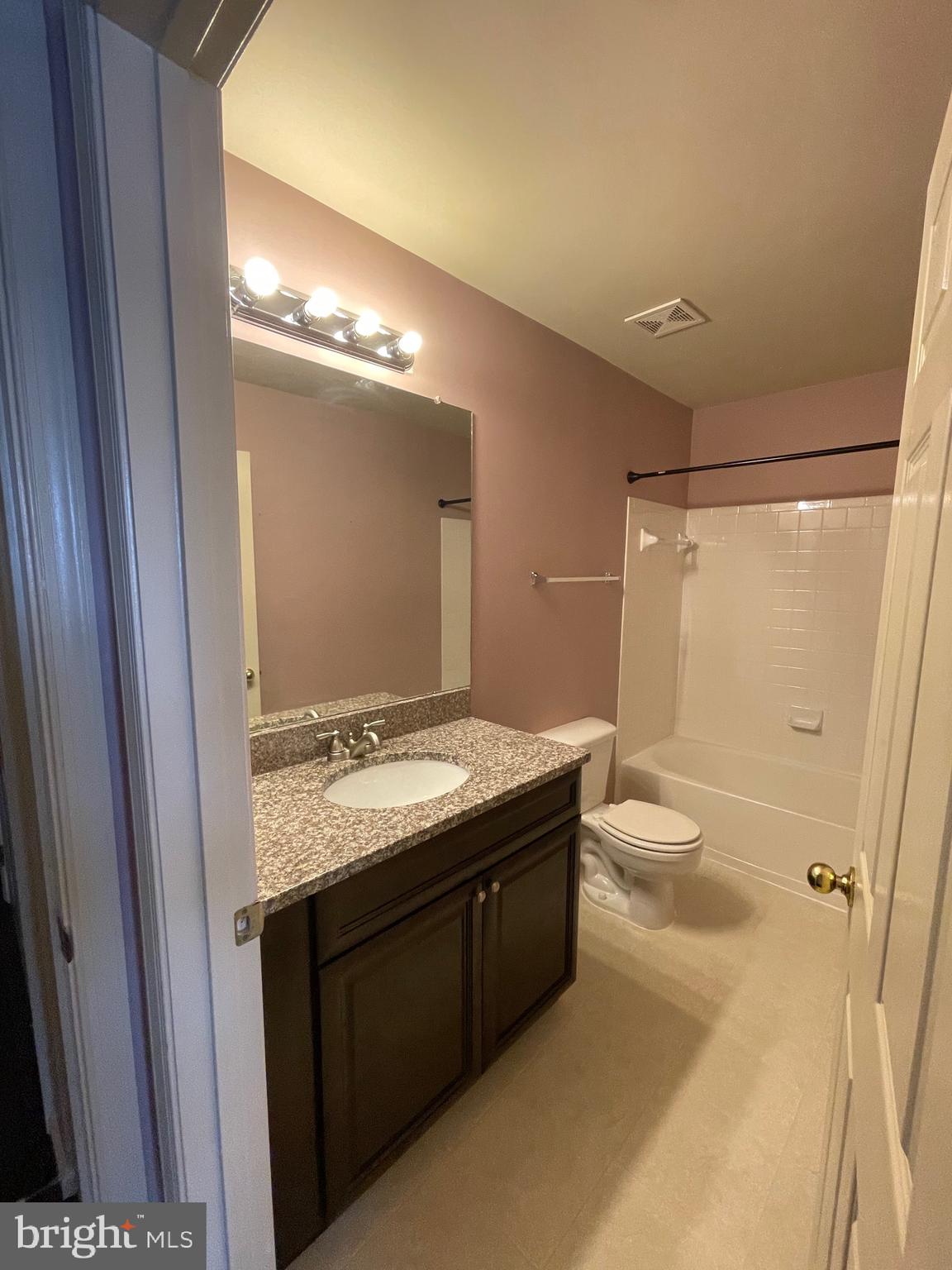 PINEY ORCHARD - Residential Lease