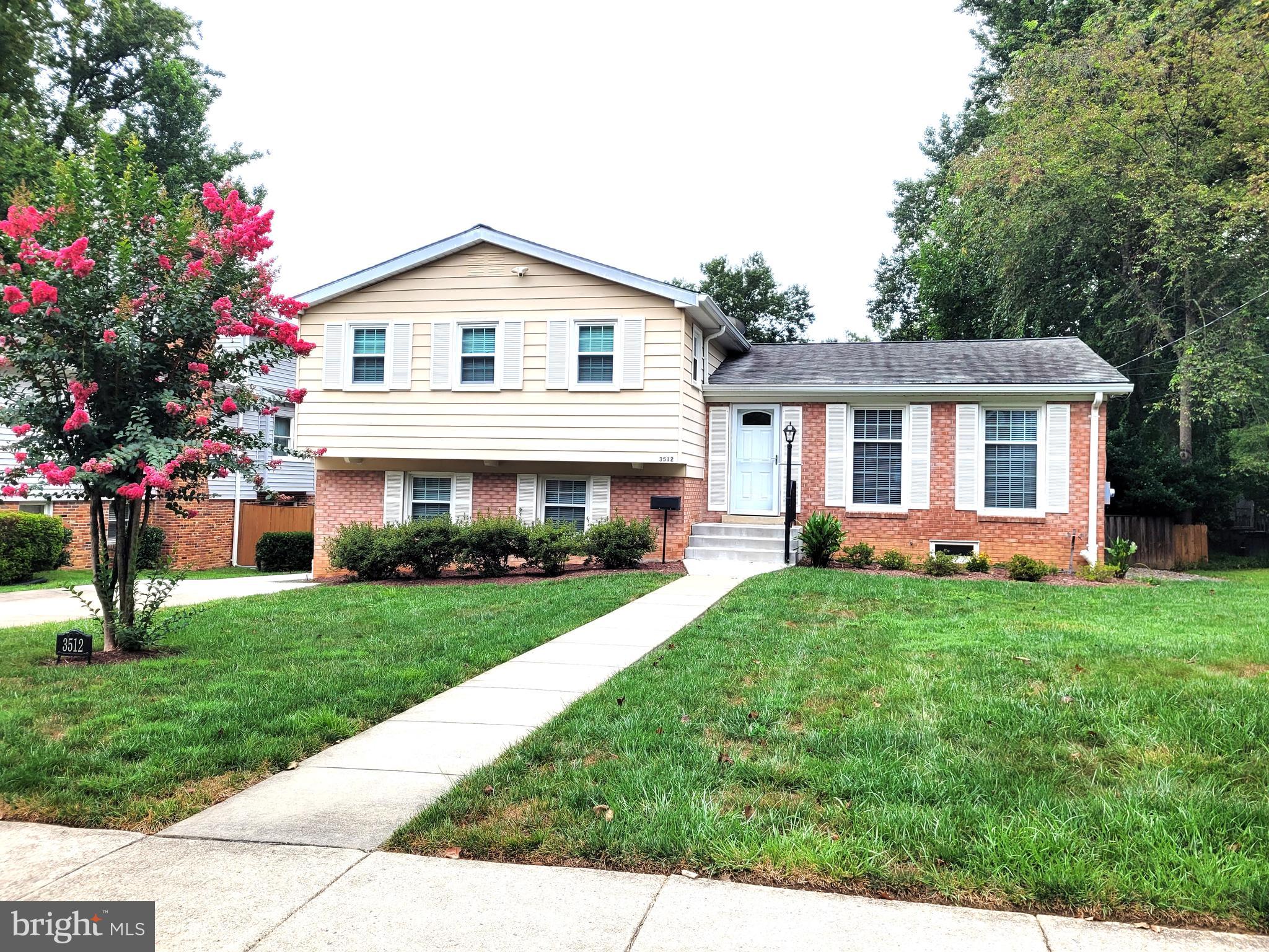 Wonderful 5BR 3BA, 3-level home, in the heart of Fairfax City. Plus an additional spacious 4th lower level for storage or private office. Excellent location, close to Home Depot, shops, restaurants. Conveniently near I-66 and 495, Rt 236, Rt 50, Rt 123, Nice, quiet neighborhood. THE HOUSE IS MUCH BIGGER THAN IT LOOKS, READY TO MOVE IN. Harwood floors on top two levels, carpets on lower level. Wonderful back yard, fully fenced. Deck off of the Dining Room on main level. Patio off of the Family Room on lower level. Wood-burning fireplace. Wet bar. Recessed lights thoughtout. Ceiling lights in all bedrooms. NICE AND MOVE-IN READY. DON'T MISS THIS ONE!