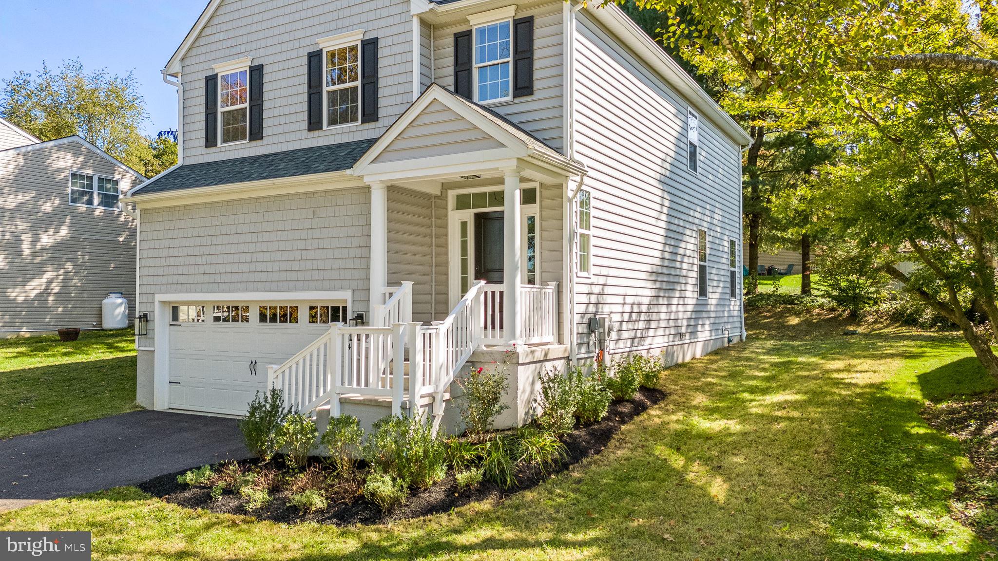 STENNING HILLS - Residential