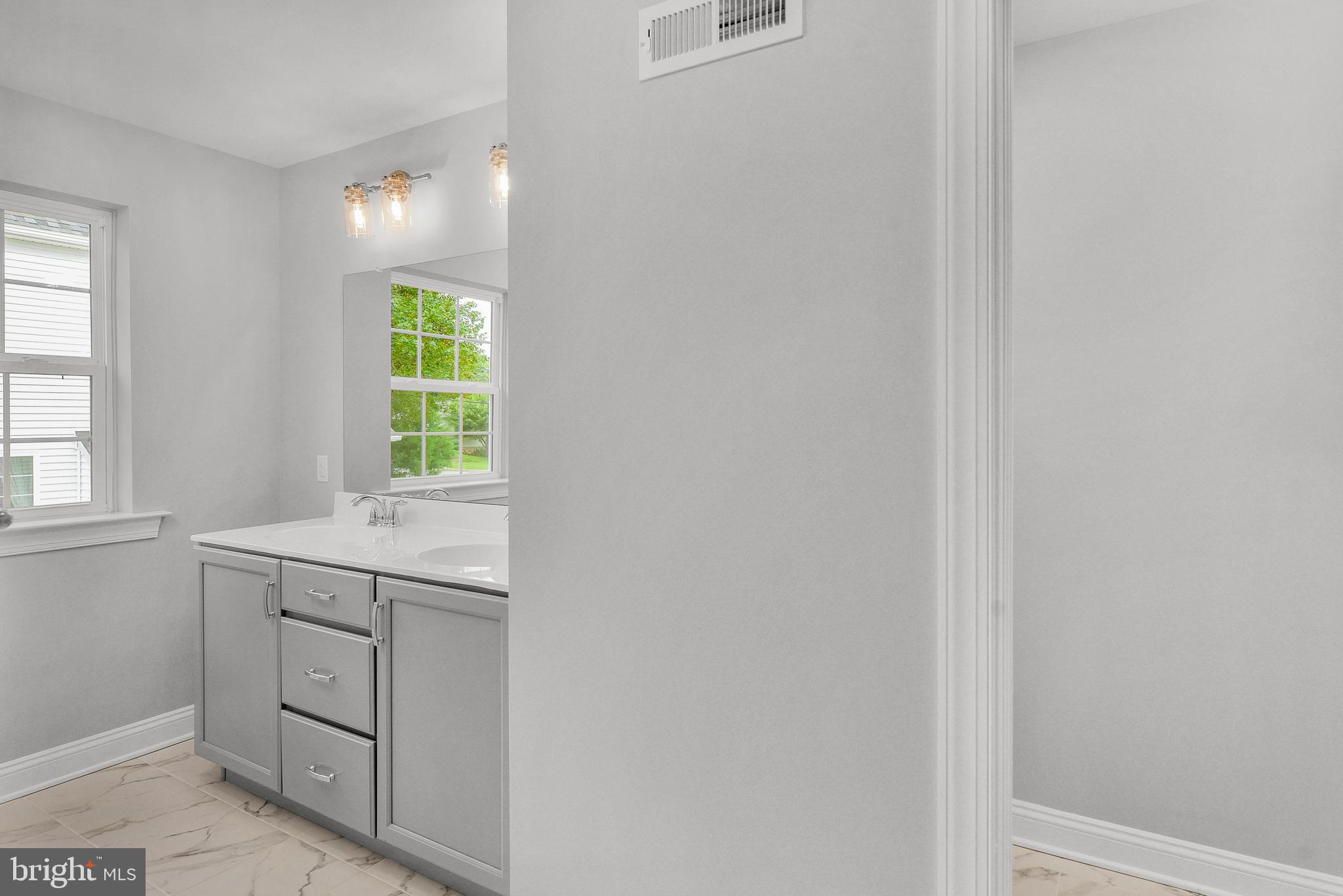 STENNING HILLS - Residential