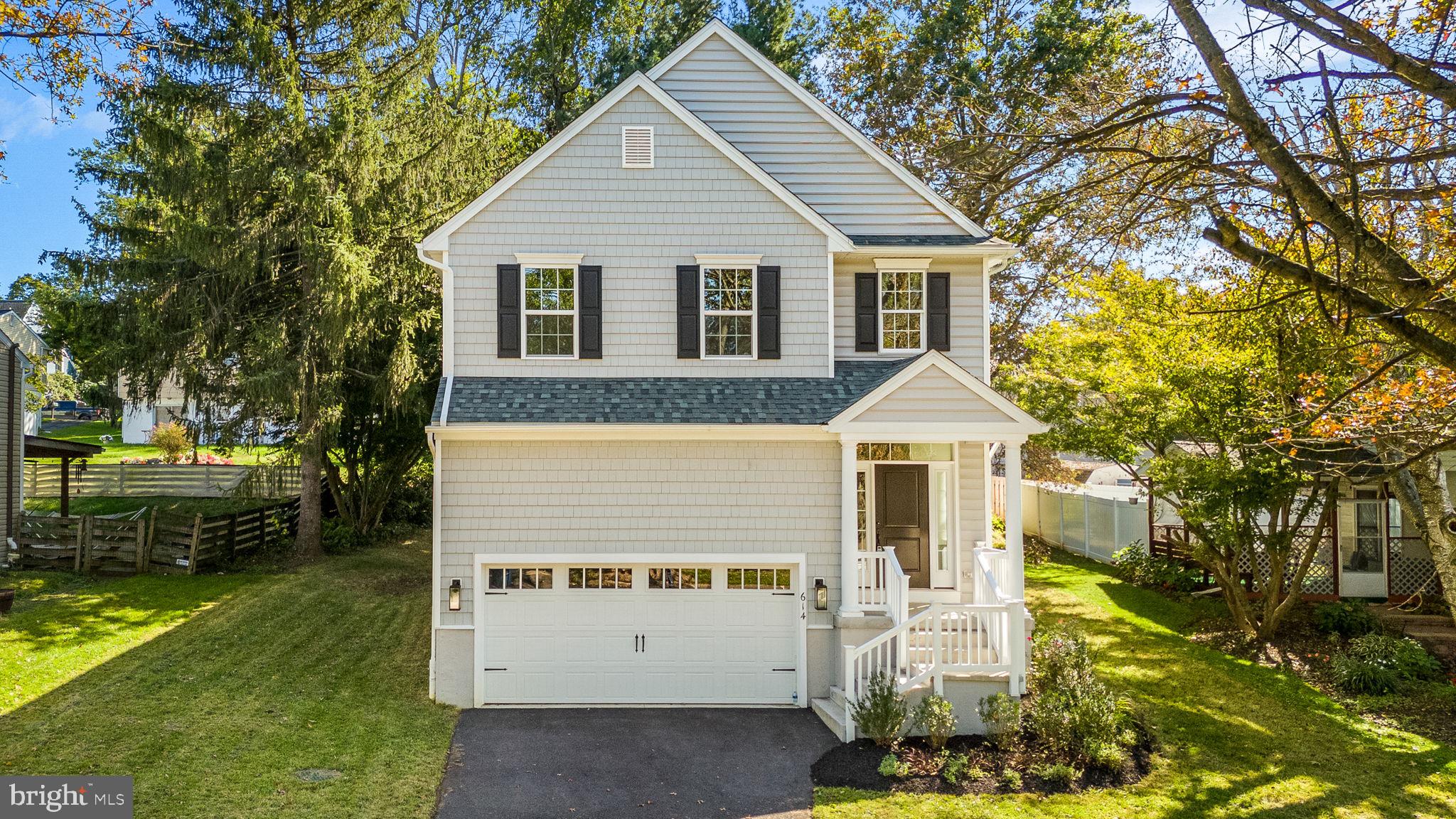 STENNING HILLS - Residential