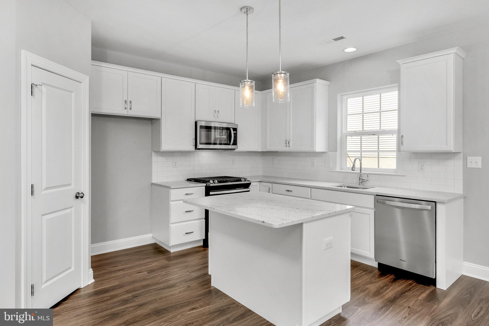 STENNING HILLS - Residential