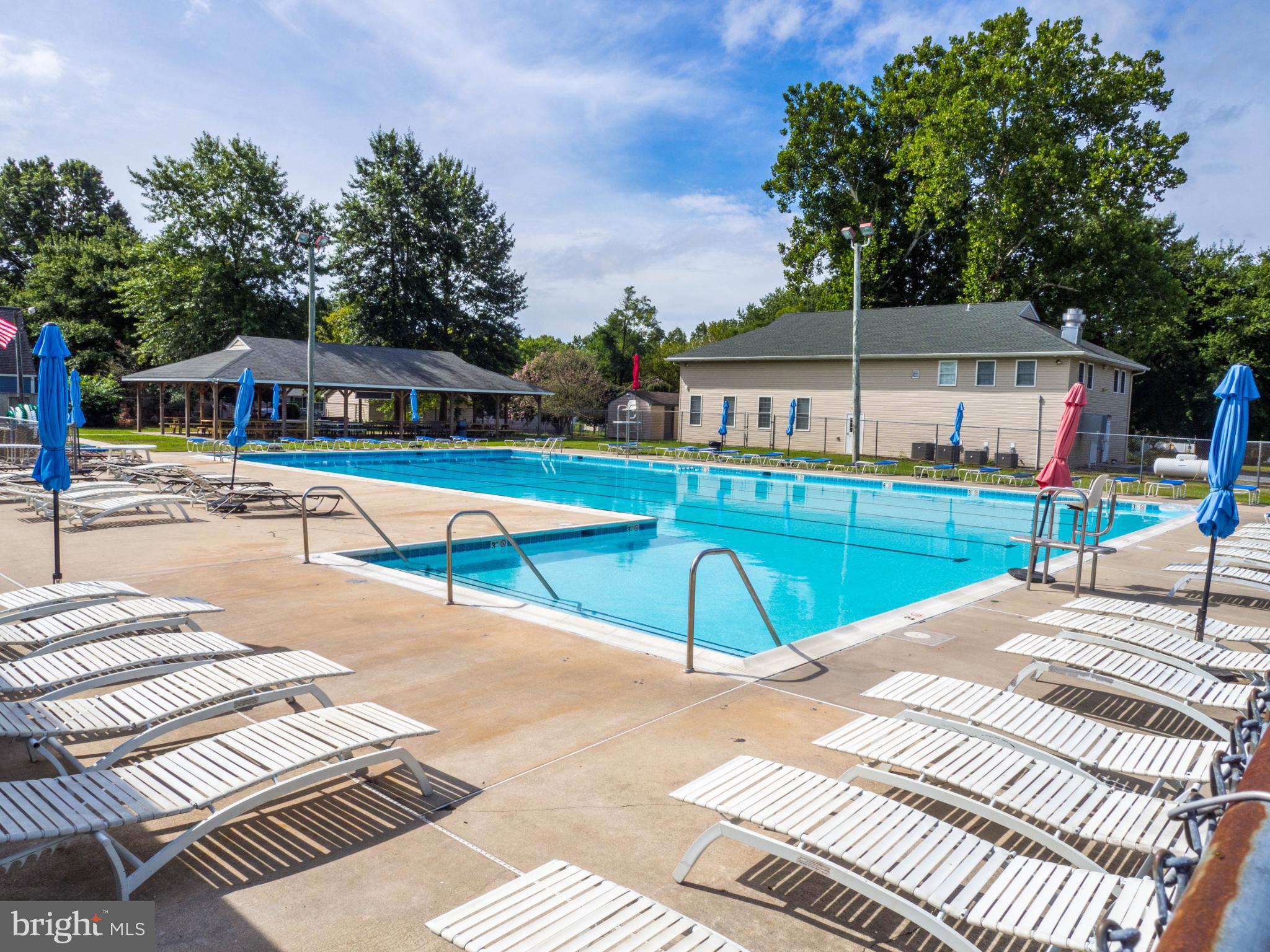 CLOVERFIELDS - Residential