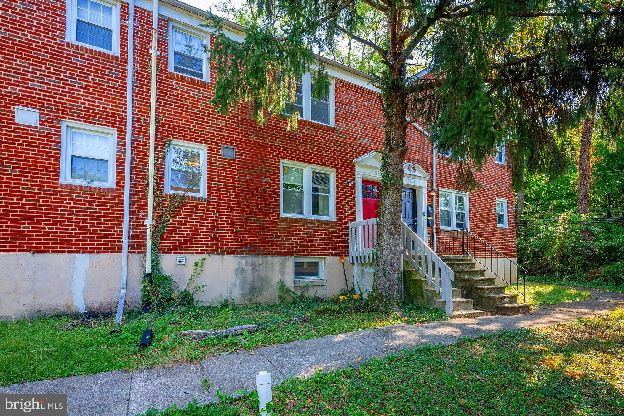 GLEN OAKS - Residential Income