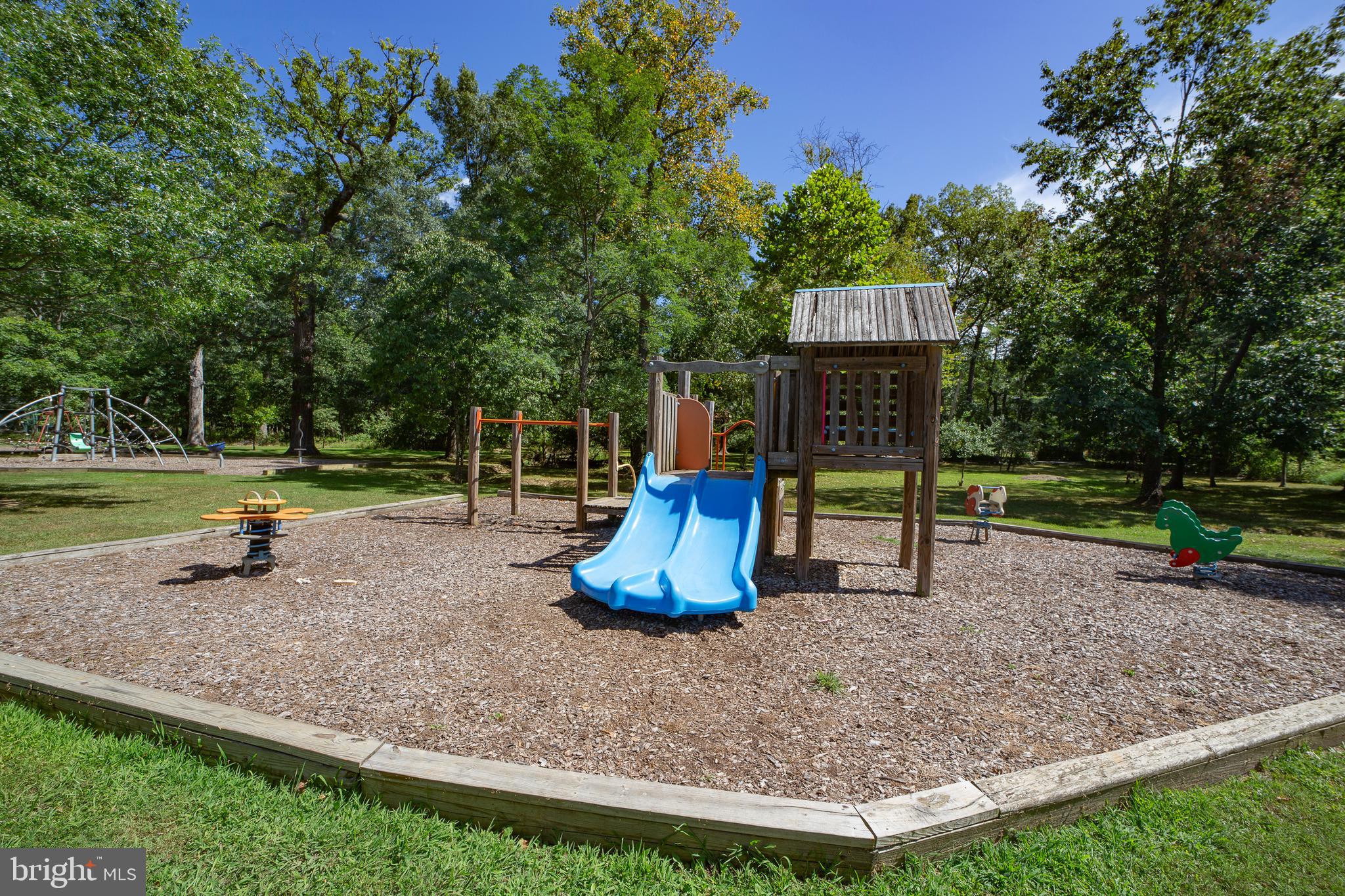 WASHINGTON GROVE - Residential