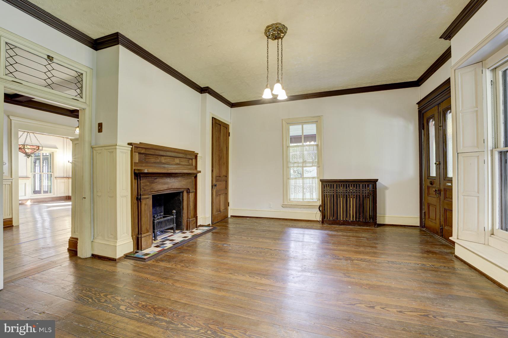 WASHINGTON GROVE - Residential