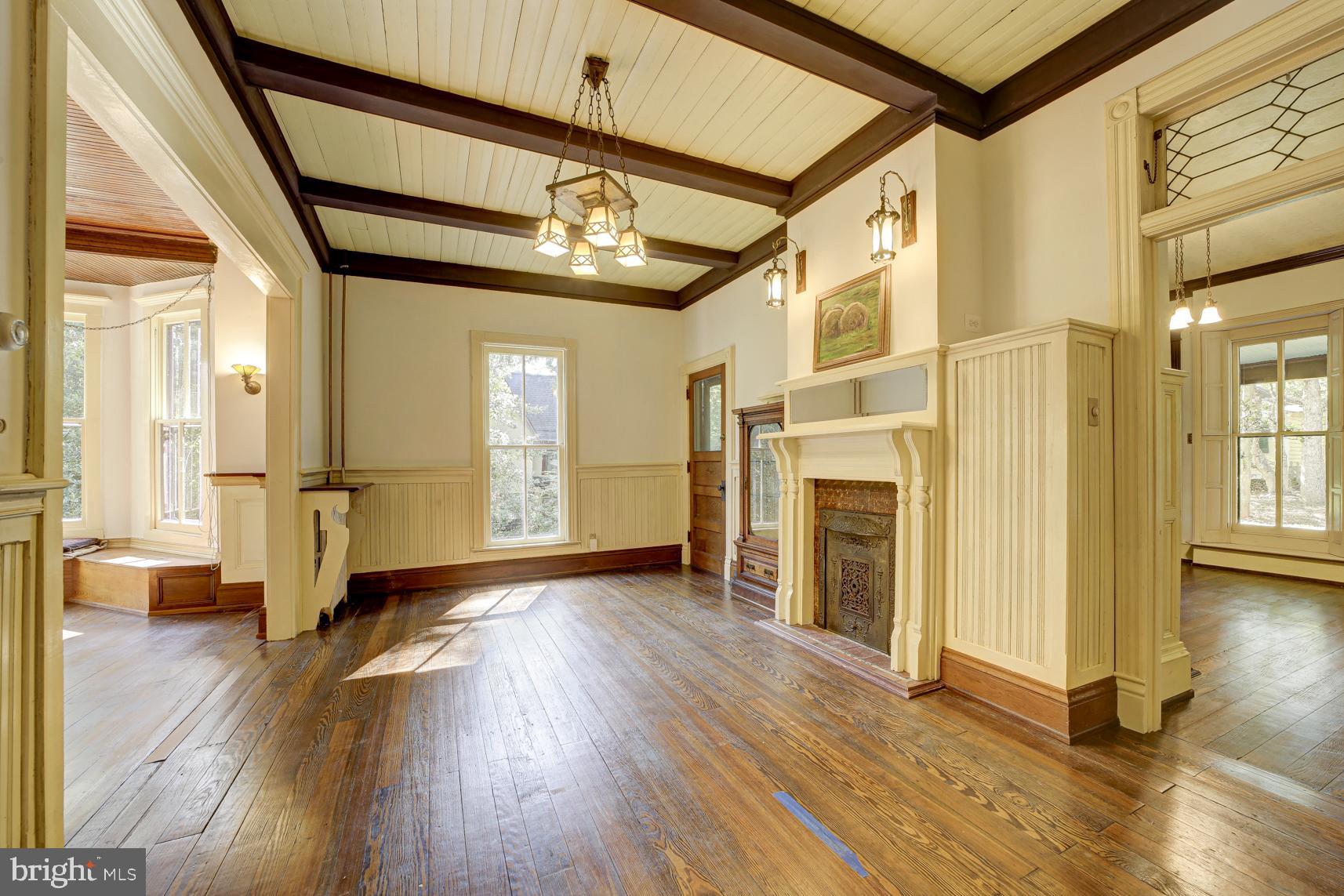 WASHINGTON GROVE - Residential