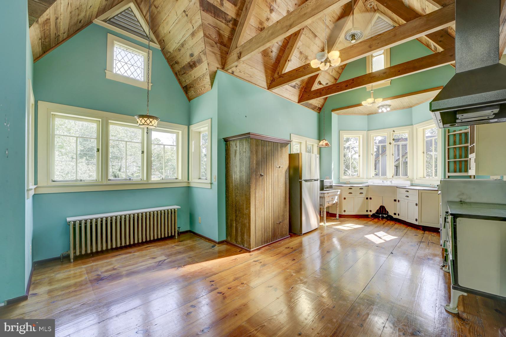 WASHINGTON GROVE - Residential