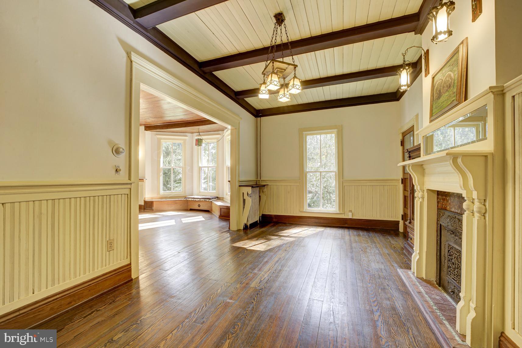 WASHINGTON GROVE - Residential