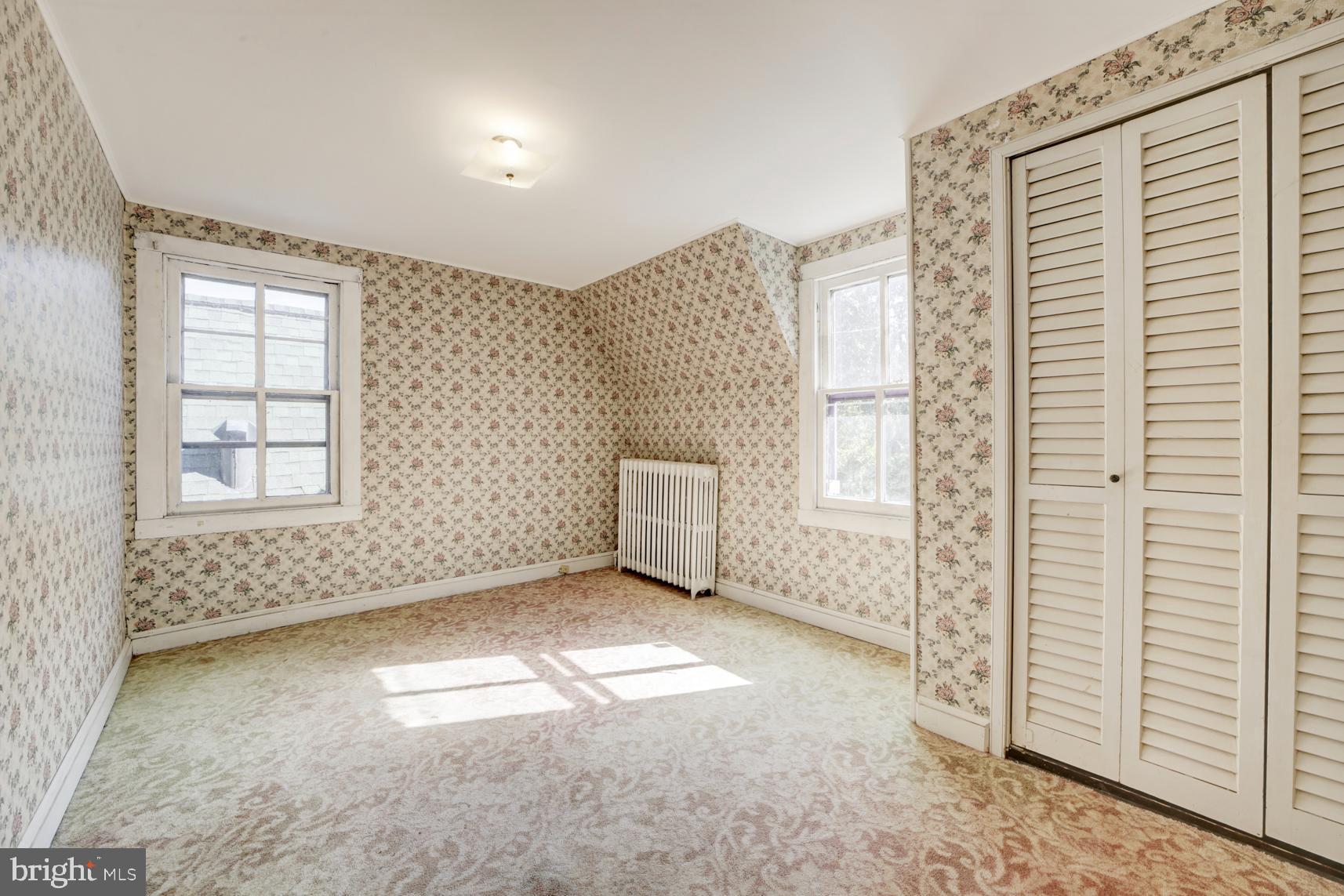 WASHINGTON GROVE - Residential