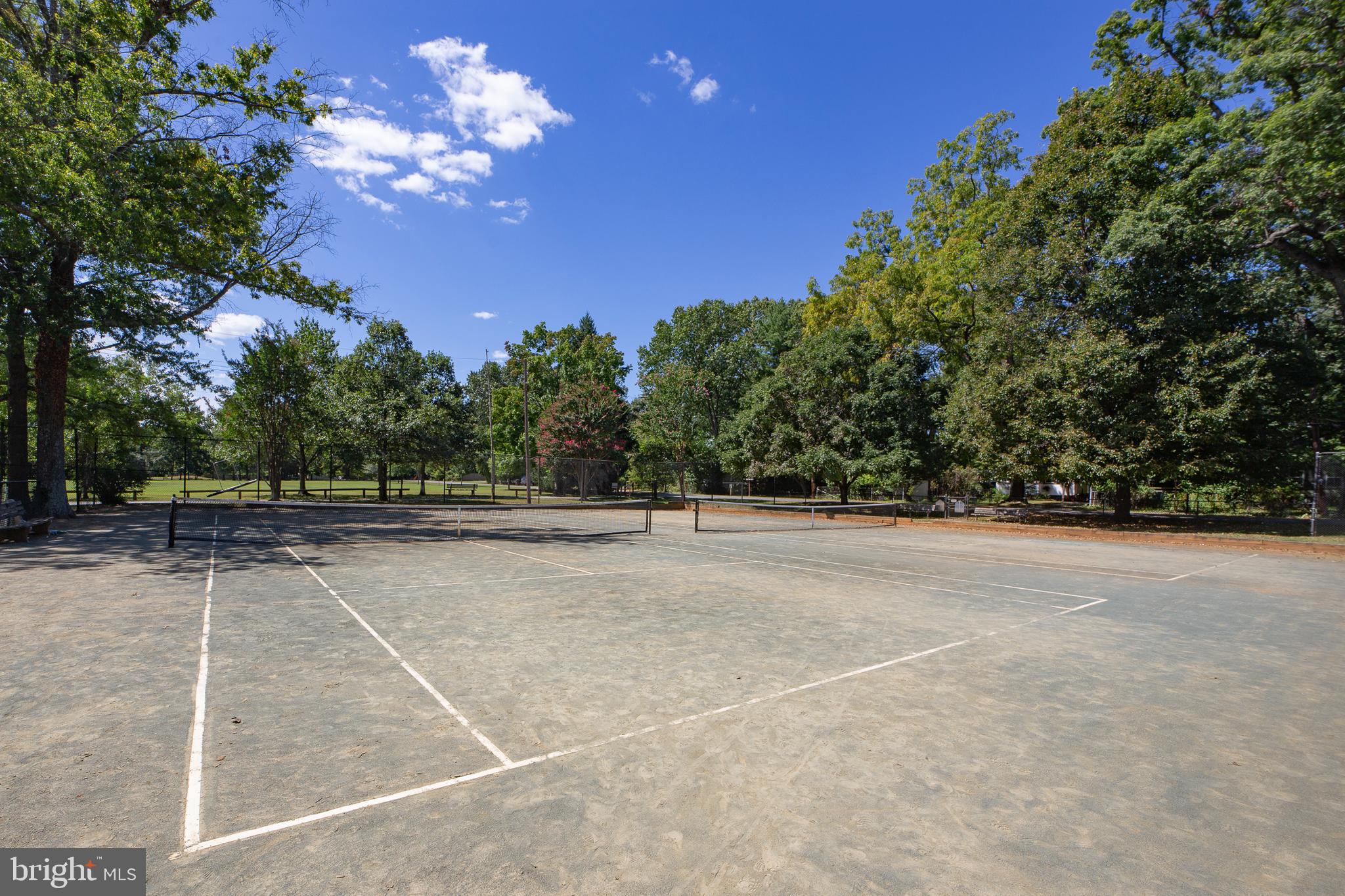 WASHINGTON GROVE - Residential