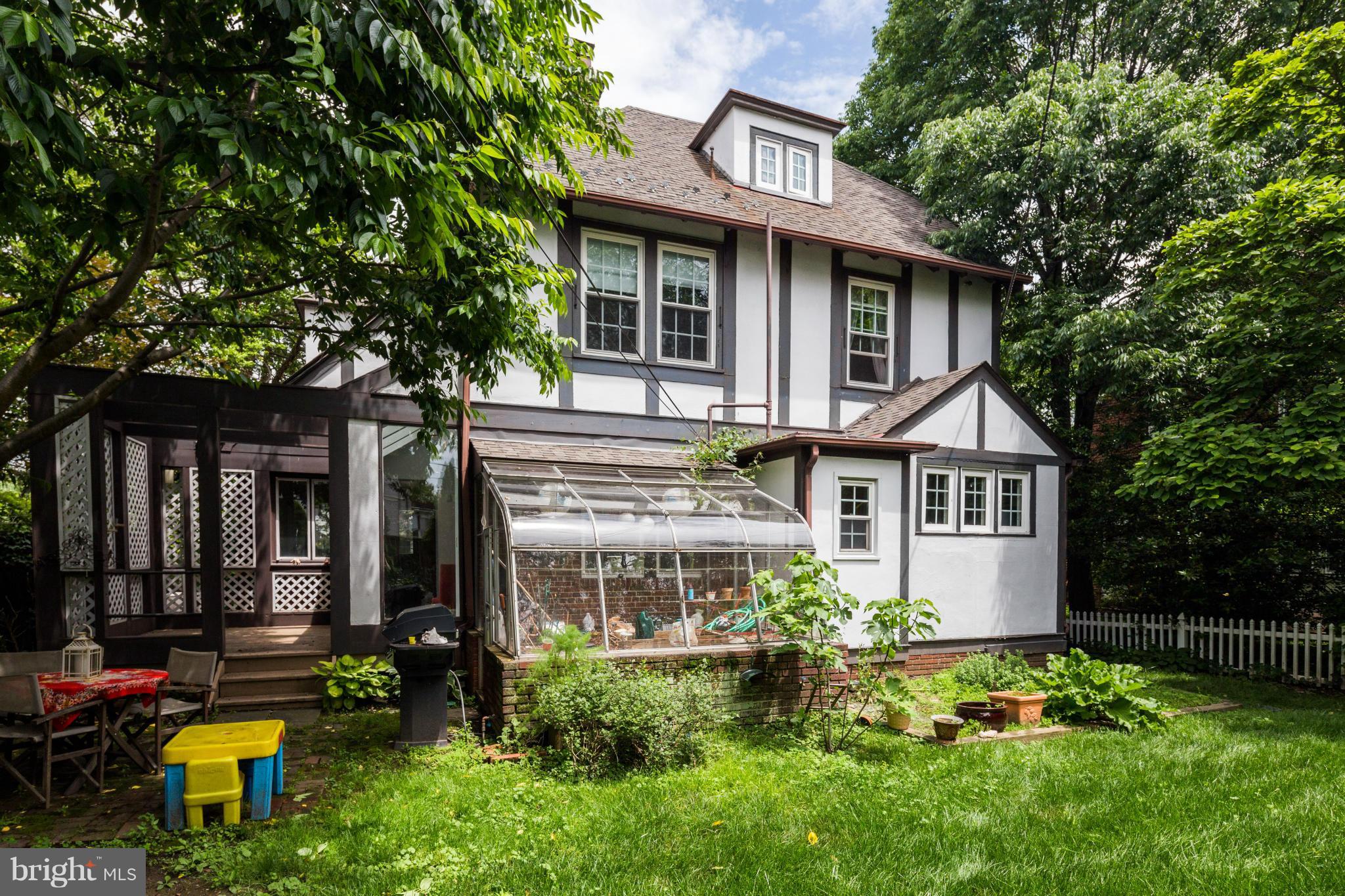 CHEVY CHASE - Residential Lease