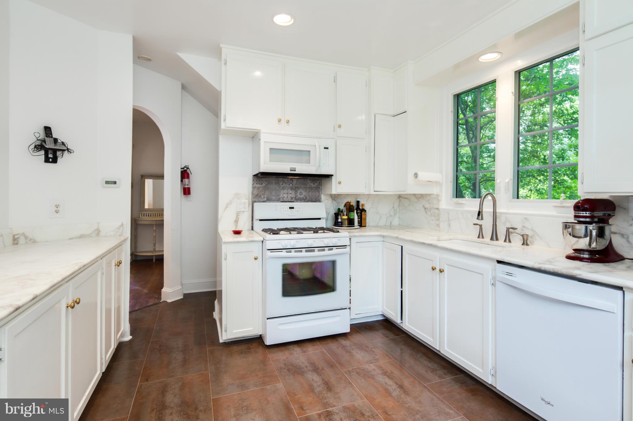 CHEVY CHASE - Residential Lease