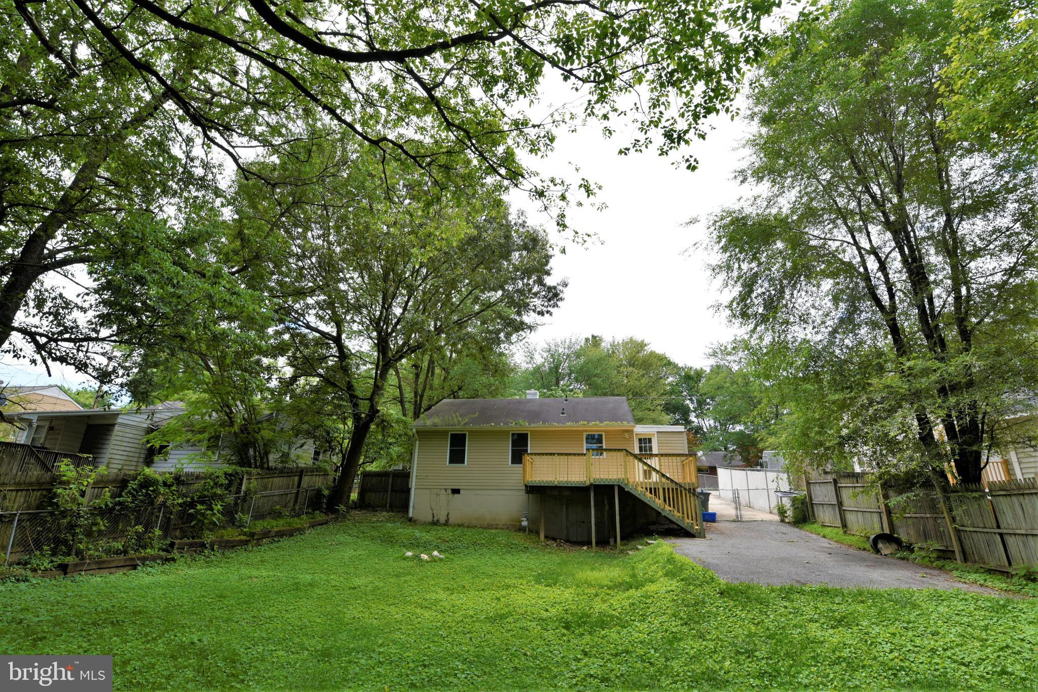 ROCKCREST - Residential Lease