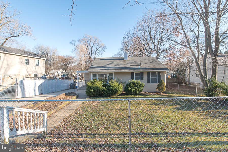 ROCKCREST - Residential Lease