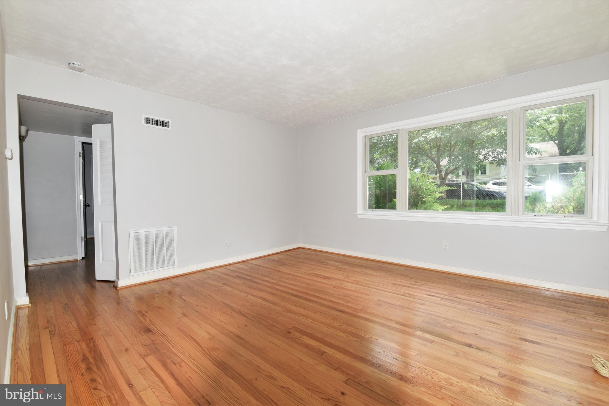 ROCKCREST - Residential Lease