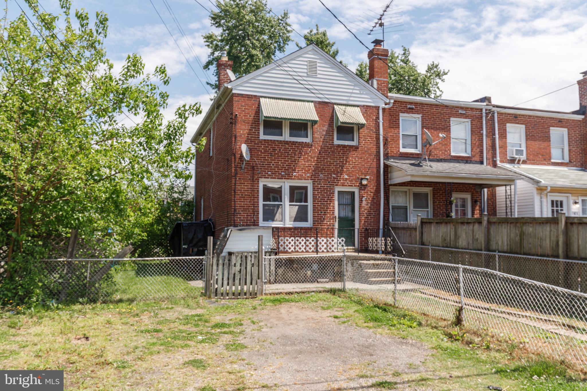 DUNDALK VILLAGE - Residential