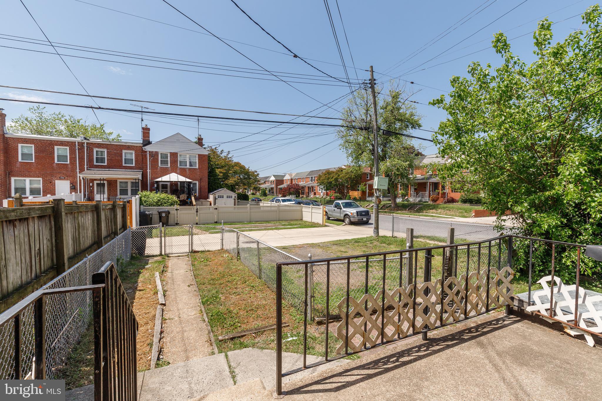 DUNDALK VILLAGE - Residential