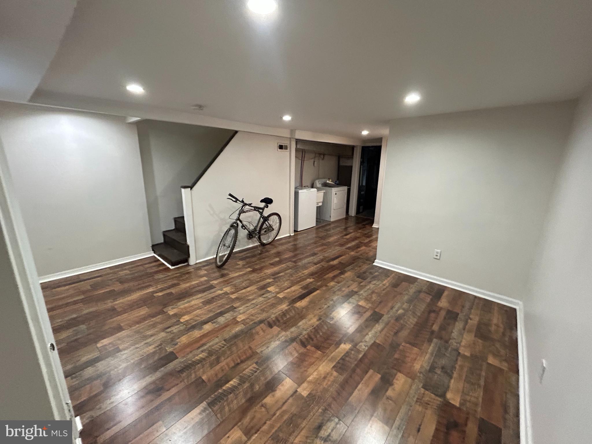 OVERBROOK PARK - Residential Lease