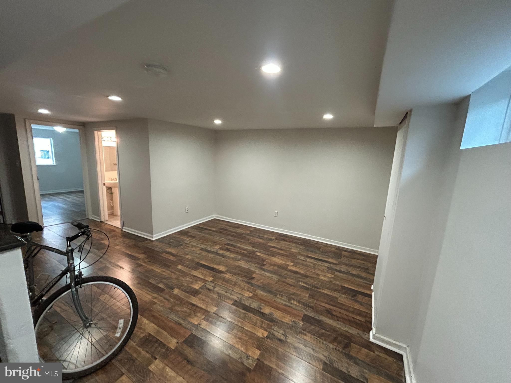 OVERBROOK PARK - Residential Lease