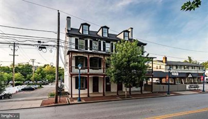 Renovated 1BR / 1 BA apartment for rent in the Historic Pickering Creek Inn. Beautiful finishes in these units from top to bottom. This building is right in the downtown Phoenixville borough and has all the attractions within walking distance. The Schuylkill River Trail is yards away, as well as beautiful walks along the Canal in Mont Clare over the bridge. Easy access to all major highways and attractions in Valley Forge Park, KOP Mall/Casino, and a short drive to Philadelphia and all the city has to offer. Unit has its own stackable laundry unit. Efficient Mini Splits for full control of your Heating and Air Conditioning needs. Kitchens are fully equipped with Refrigerator, microwave, dishwasher, & Oven with Glass tops. Water, sewer and gas are a fixed monthly charge - approximately $83/mo.