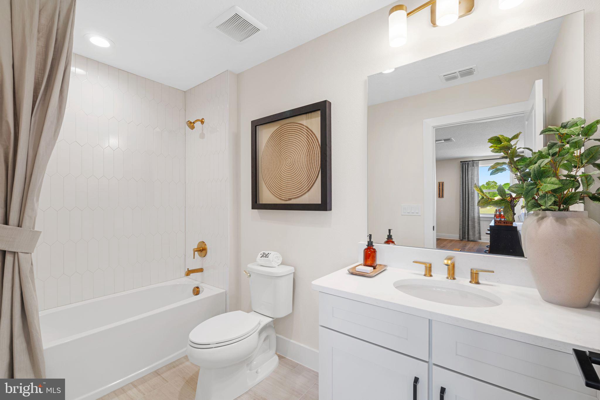 LYONDALE MEADOWS - Residential